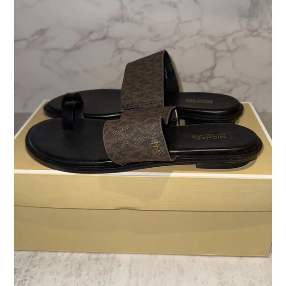 Women Michael Kors August Toe Ring Slide Sandals Size 7.5 $110 Retail - Picture 6 of 12